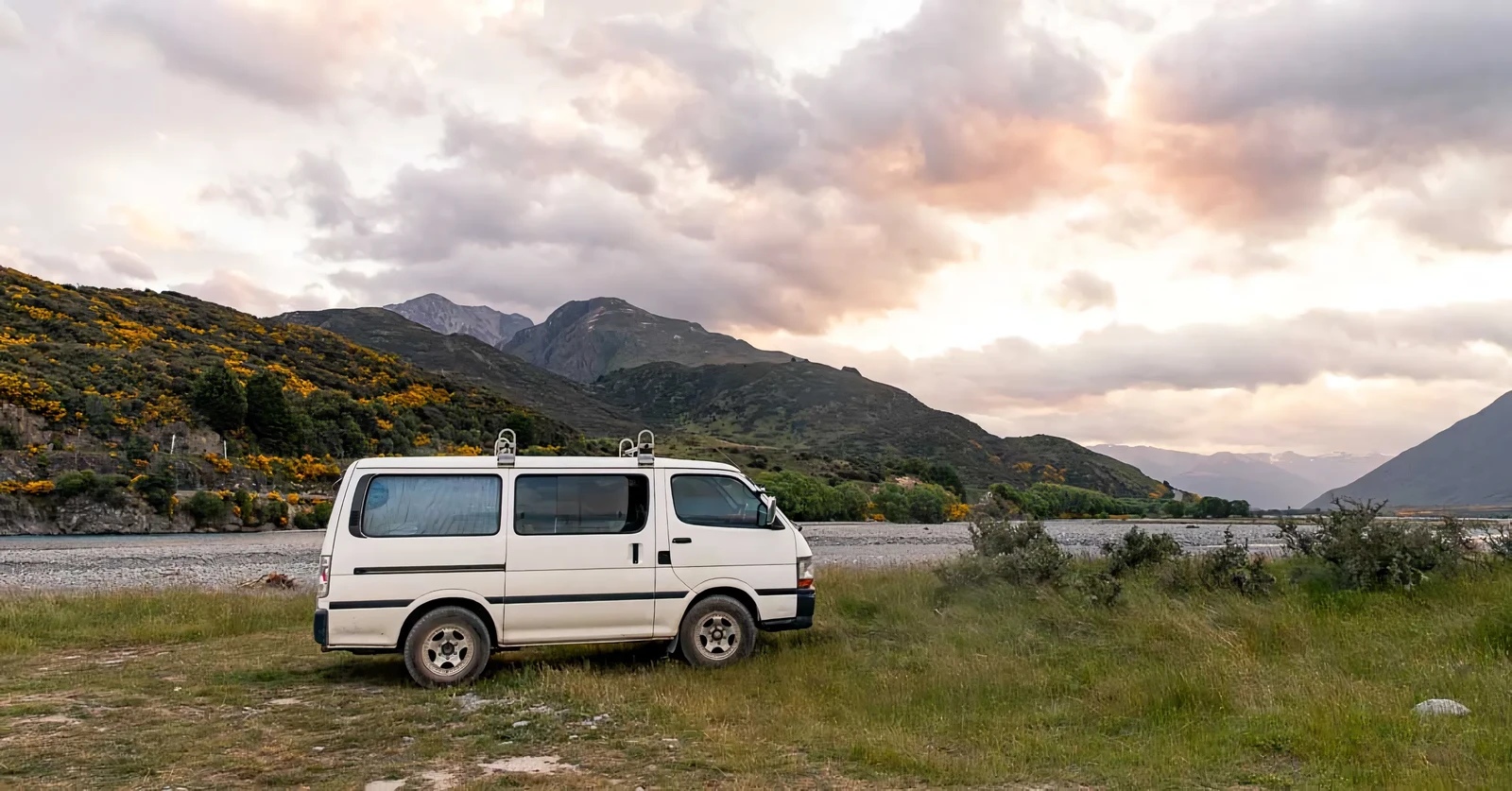 Cool Car Rentals Vehicle in New Zealand